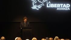 Javier Milei encabezó un acto en La Plata.