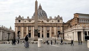 Un hombre entró a la fuerza con un coche en el Vaticano.&nbsp;