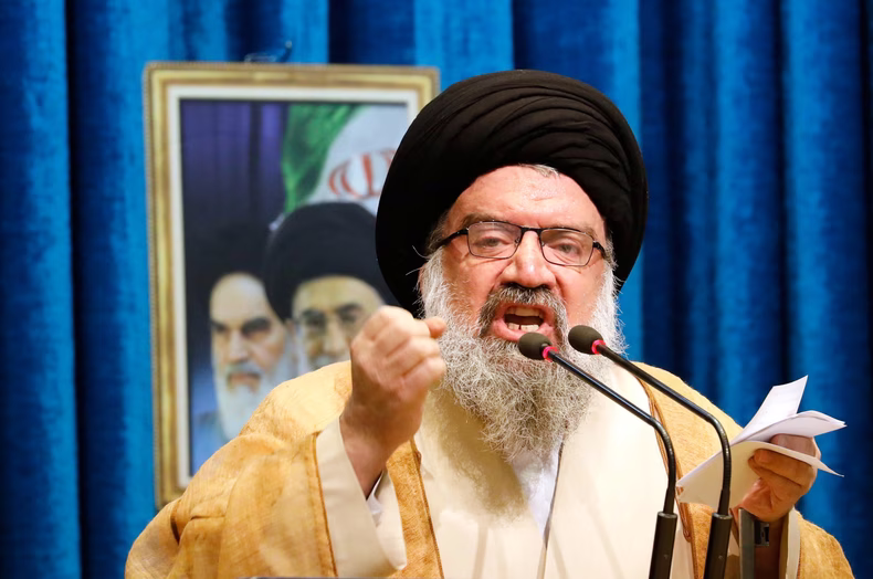 Jatamí, miembro del Consejo de Guardian es un clérigo influyente en Irán que exigió la ejecución de los manifestantes.
