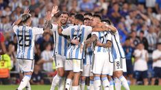 Uno de los delanteros de Scaloni sufrió una lesión muscular. Uno de los delanteros de Scaloni sufrió una lesión muscular.