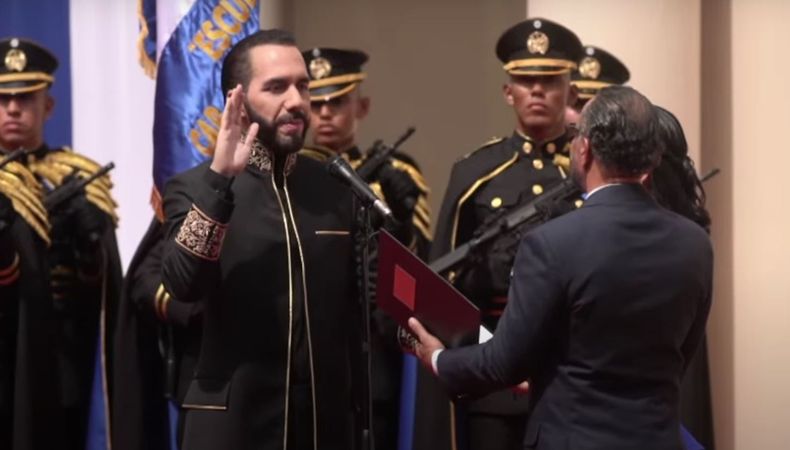 Bukele juró y asumió su segundo mandato como Presidente de El Salvador.&nbsp;