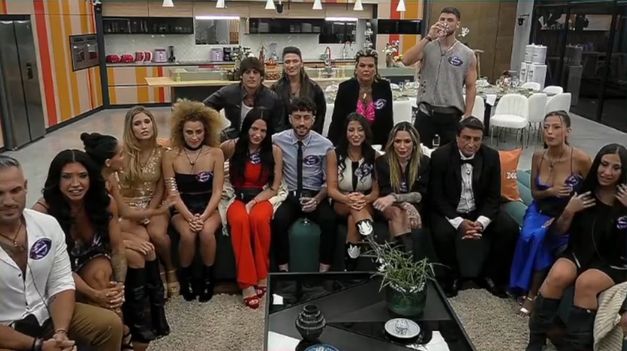Claudio, Ulises, Carlos y Delfina quedaron nominado y uno de ellos se convertirá en el primer eliminado de Gran Hermano 2024/25