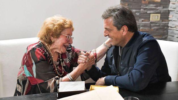 Sergio Massa visitó a Magdalena en su casa de Berazategui.