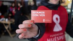 La única manera de conocer si una persona vive con el virus es a través de un test de VIH. La única manera de conocer si una persona vive con el virus es a través de un test de VIH.