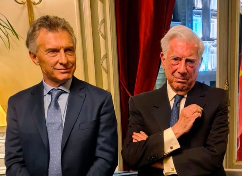 Mauricio Macri y Mario Vargas Llosa en Madrid.