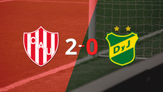 union derroto 2-0 en casa a defensa y justicia