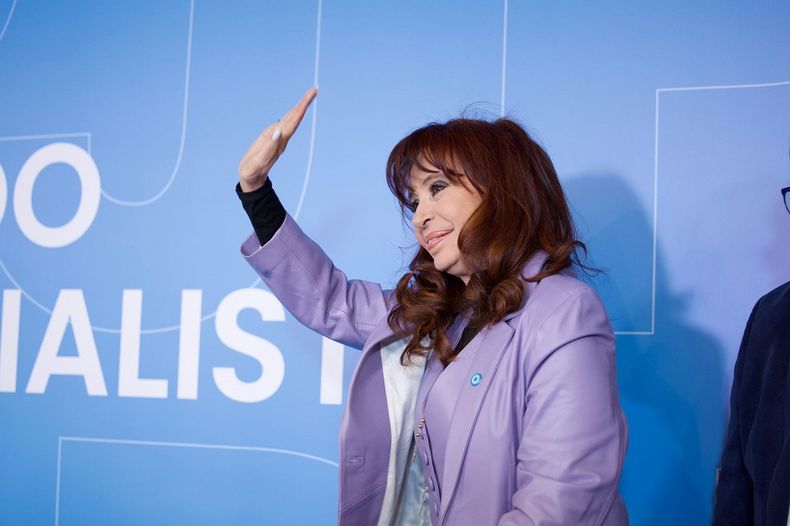 Cristina Kirchner brindó un discurso en la sede del PJ. Cristina Kirchner brindó un discurso en la sede del PJ.