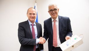 El ministro confirmó la exportación argentina de 30 mil toneladas de carne.