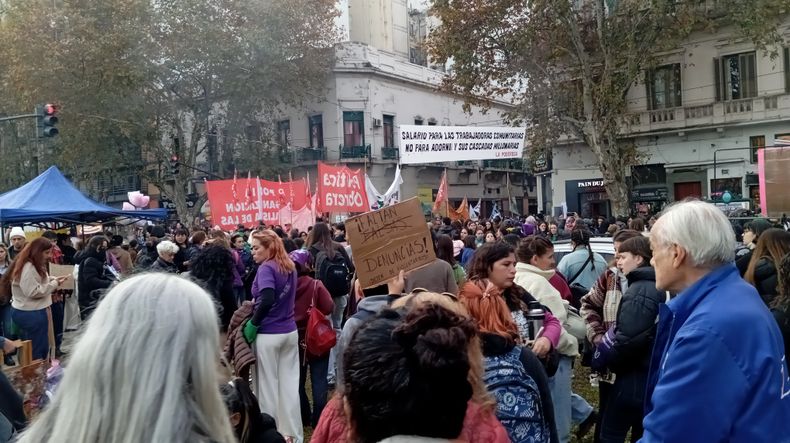 La respuesta de la calle al proyecto de ley impulsado por Carolina Losada.