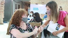 Lo anunciaron Massa y Raverta: aumento del 15% y bono extra en tres cuotas para los jubilados en los cobros de septiembre. Lo anunciaron Massa y Raverta: aumento del 15% y bono extra en tres cuotas para los jubilados en los cobros de septiembre.