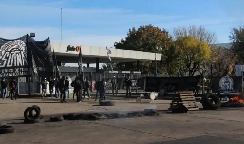 Cierre de Fate: el Gobierno dictó la conciliación obligatoria por 15 días