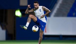 Neymar regresó a los entrenamientos con sus compañeros en Al Hilal. Neymar regresó a los entrenamientos con sus compañeros en Al Hilal.
