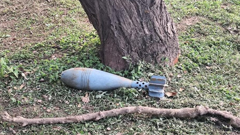 El proyectil no tenía la espoleta para detonar.