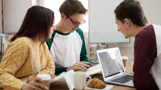 A partir del 12 de julio inician los pagos a los beneficiarios de las Becas Progresar. A partir del 12 de julio inician los pagos a los beneficiarios de las Becas Progresar.