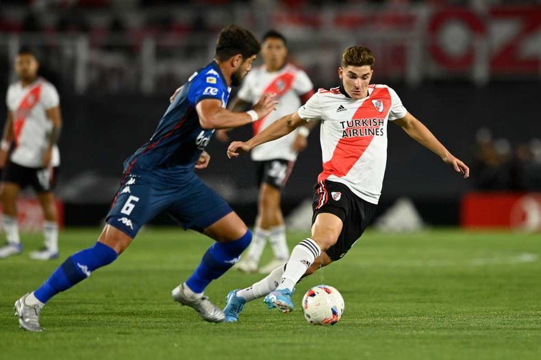 Julián Álvarez esta vez no pudo convertir.