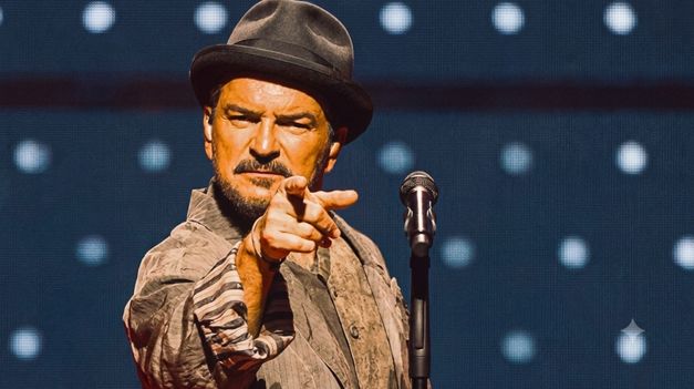 Arjona se despidió del público con un emotivo homenaje en redes.