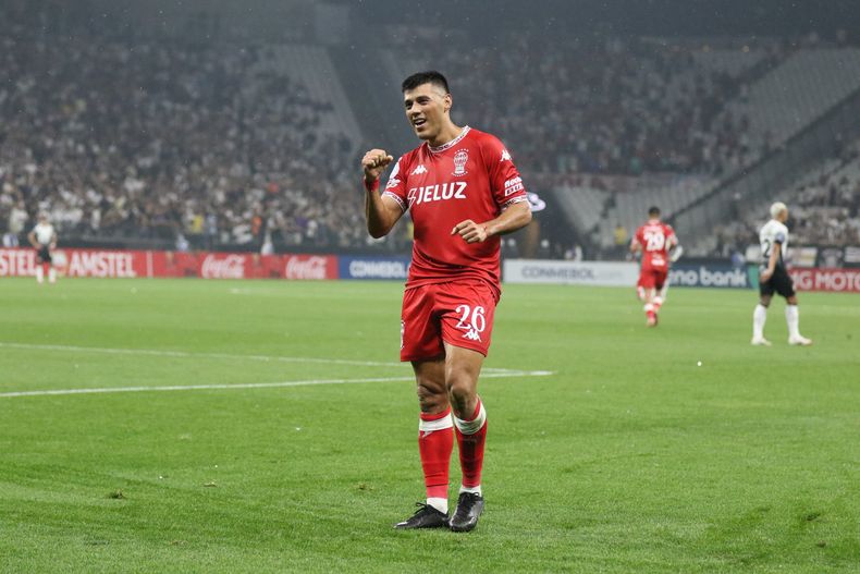 Tissera se reincorporó a Huracán.
