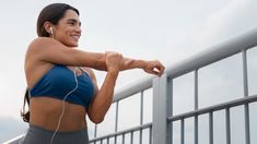 Los mejores ejercicios físicos para personas que tiene 30 años o más. Los mejores ejercicios físicos para personas que tiene 30 años o más.