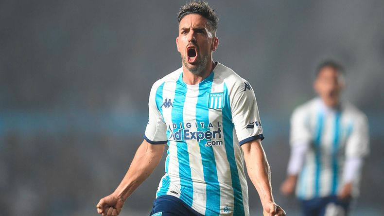 Hauche cerró su tercer ciclo en Racing.