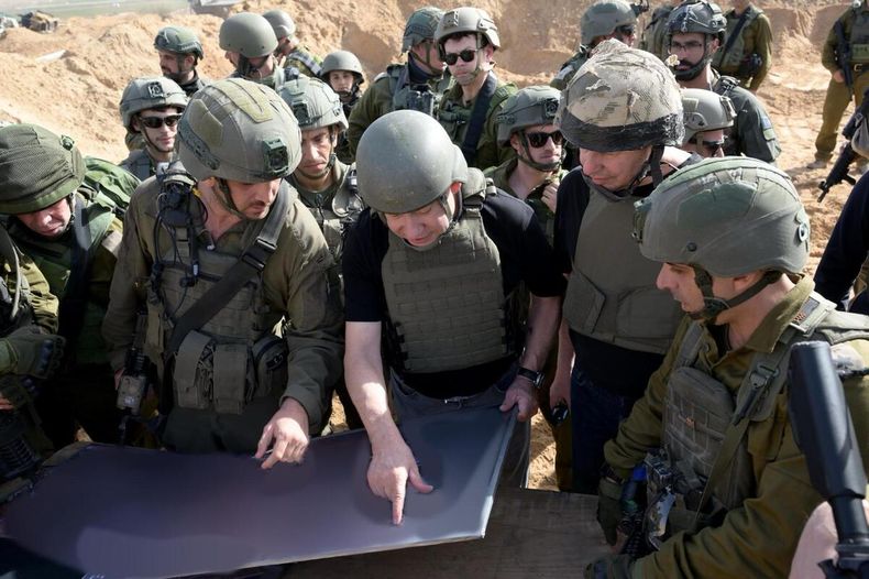 Benjamin Netanyahu supervisó las operaciones en el norte de Gaza.