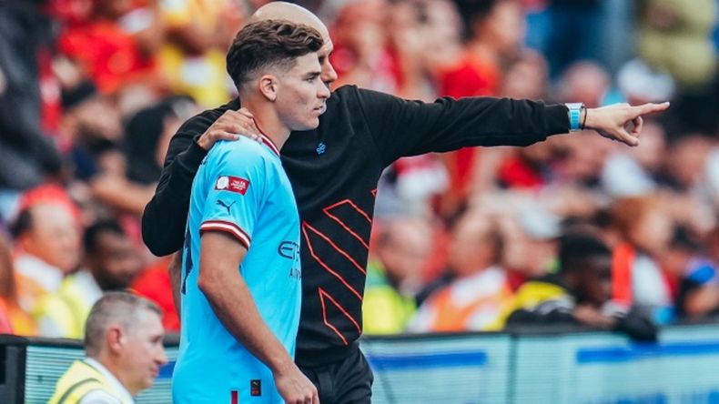 Pep Guardiola elogió el rendimiento de Julián Álvarez.&nbsp;