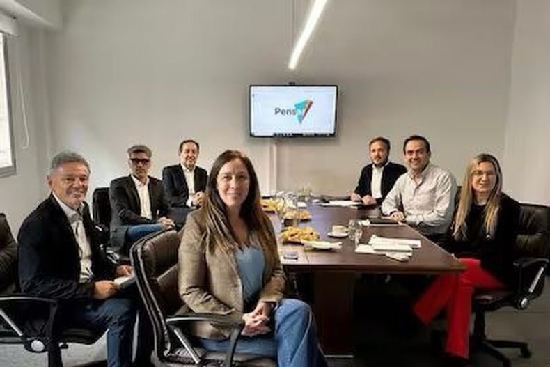 Con la presencia de Macri y gobernadores