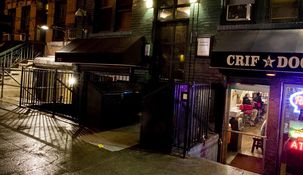 Este bar clandestino forma parte de uno de los barrios más bohemios y culturalmente diversos de Manhattan.