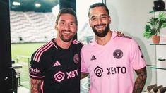 Messi y Mluma juntos en Miami. Messi y Mluma juntos en Miami.