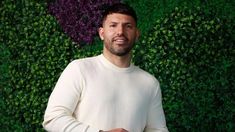 El Kun Agüero presentó a su primera hija y llenó de emoción a sus seguidores. El Kun Agüero presentó a su primera hija y llenó de emoción a sus seguidores.