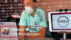 El saludo de Lionel Messi en la conferencia que desató la locura de los hinchas. El saludo de Lionel Messi en la conferencia que desató la locura de los hinchas.
