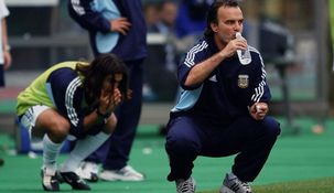 Bielsa y el Mundial 2002: el grupo de la muerte lo eliminó en primera ronda.