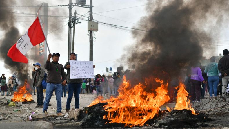 Cerca de 24.500 personas participaban de las protestas en todo el país.
