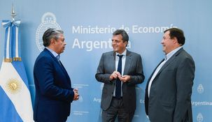 Massa dialogó con Weretilneck y Rolando Figueroa sobre economías regionales y energía.