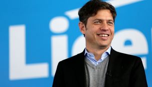 Kicillof resaltó la recuperación del salario real de los trabajadores del sector público bonaerense. Kicillof resaltó la recuperación del salario real de los trabajadores del sector público bonaerense.