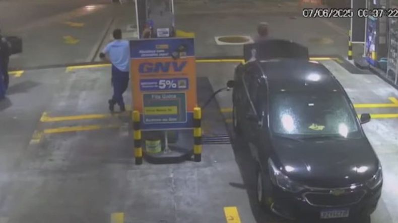 Un empleado de la estación de servicio resultó herido.&nbsp;