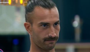 Navarro durante el reality show. Navarro durante el reality show.