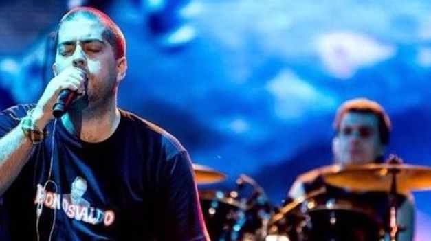 Pato Fonetanet y su banda de música vuelven al escenario para reencontrarse con sus fanáticos.