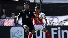 Riestra, el mejor equipo de la Liga Profesional de local, bajó a Huracán. Riestra, el mejor equipo de la Liga Profesional de local, bajó a Huracán.