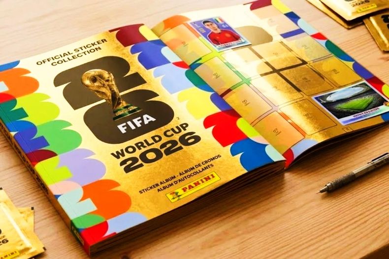 Qué diferencia hay entre el álbum del Mundial 2026 clásico y su versión ...