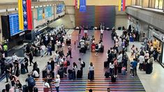 El aeropuerto internacional de Caracas vuelve a operar. El aeropuerto internacional de Caracas vuelve a operar.