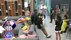 Ariel, el nuevo participante de Gran Hermano, conoce a la Tora. Ariel, el nuevo participante de Gran Hermano, conoce a la Tora.