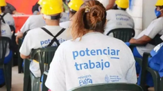 Especialistas abordaron el tema de los planes sociales en el ciclo conducido por Florencia Halfon y Leyla Bechara.