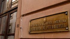 El Gobierno amplió las facultades de la SIDE. El Gobierno amplió las facultades de la SIDE.