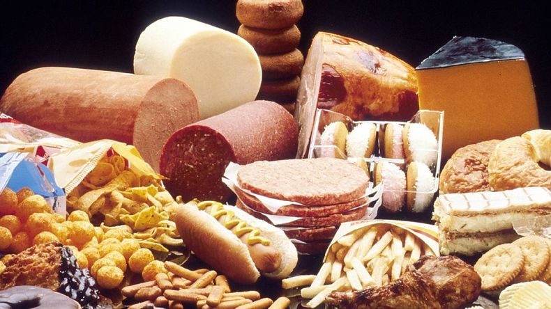 El alimento que debés limitar según los expertos para que no suba el colesterol.