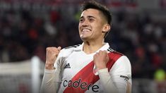 Solari convirtió dos goles en Chaco. Solari convirtió dos goles en Chaco.