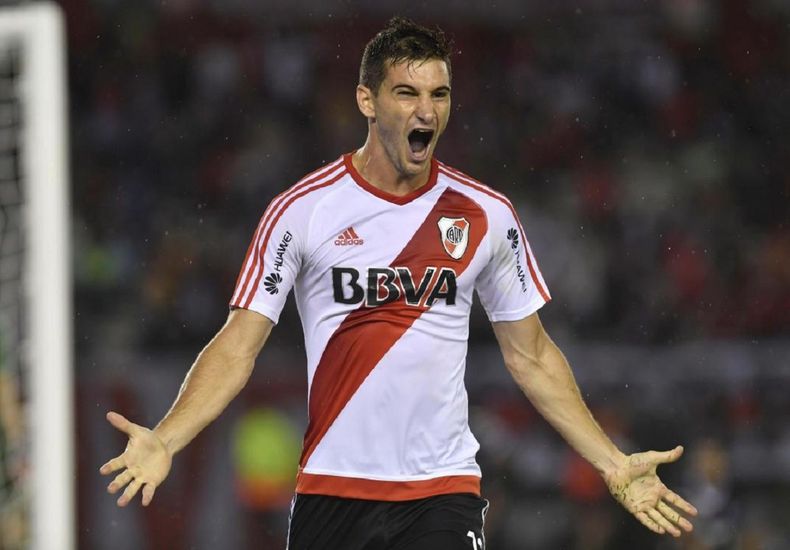 Estudiantes quiere volver a romper el mercado y va por el ex-River ...