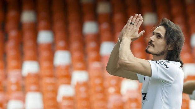 Cavani explicó su negativa al Xeneize.