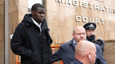 Al futbolista le prohibieron tener mascotas por cinco años. Al futbolista le prohibieron tener mascotas por cinco años.