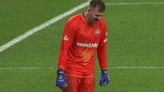 El arquero soportó el extremo frio que esta azotando al país. El arquero soportó el extremo frio que esta azotando al país.