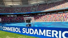 Tal como sucedió en la Recopa 2024, los árbitros anunciarán en cancha la decisión del VAR Tal como sucedió en la Recopa 2024, los árbitros anunciarán en cancha la decisión del VAR